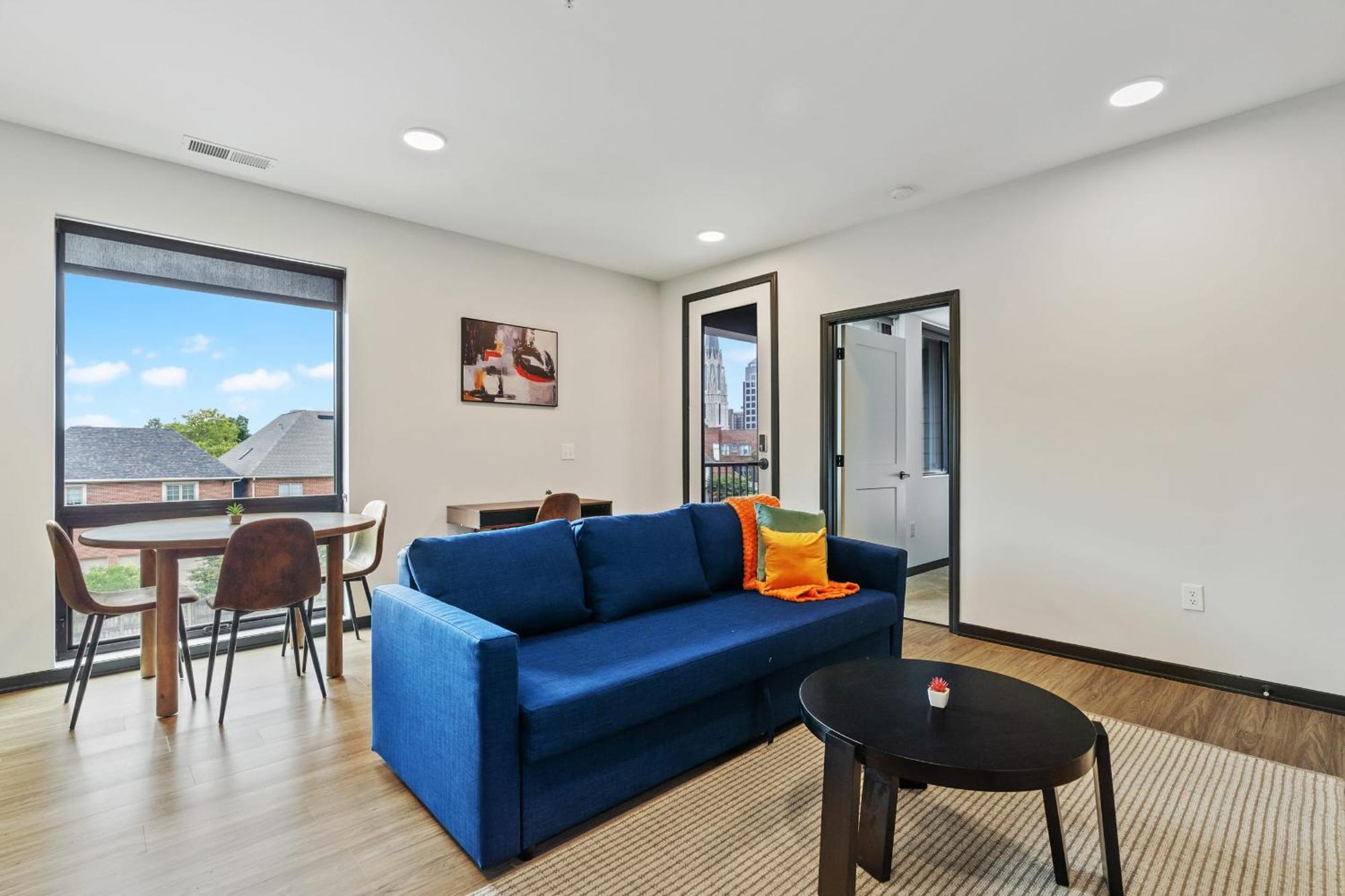 Cozysuites On Mass With Garage Parking #4