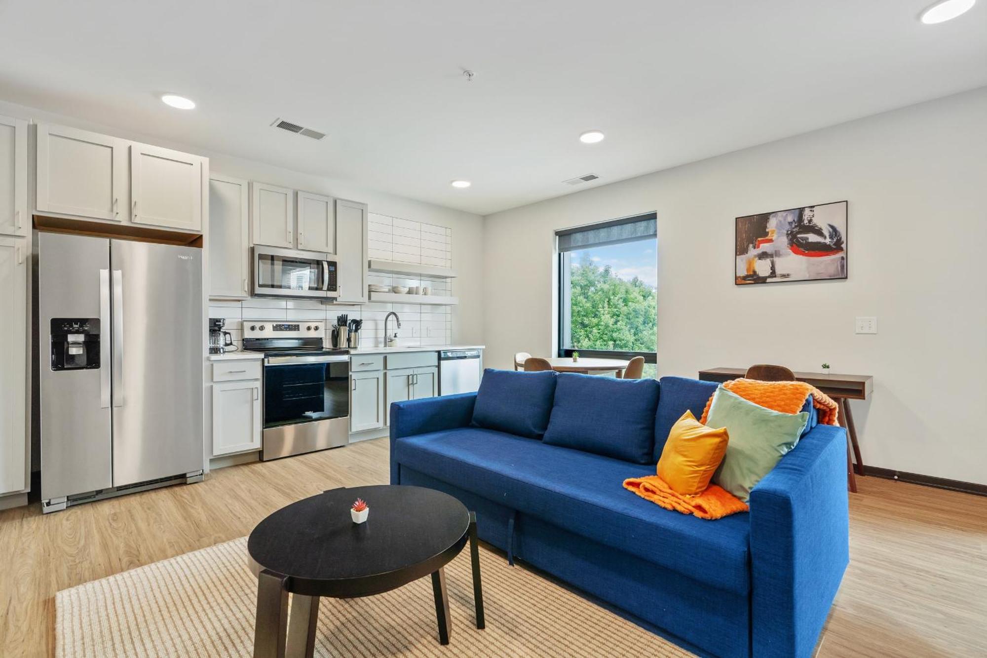 Apartment Cozysuites On Mass With Garage Parking #4 Indianapolis