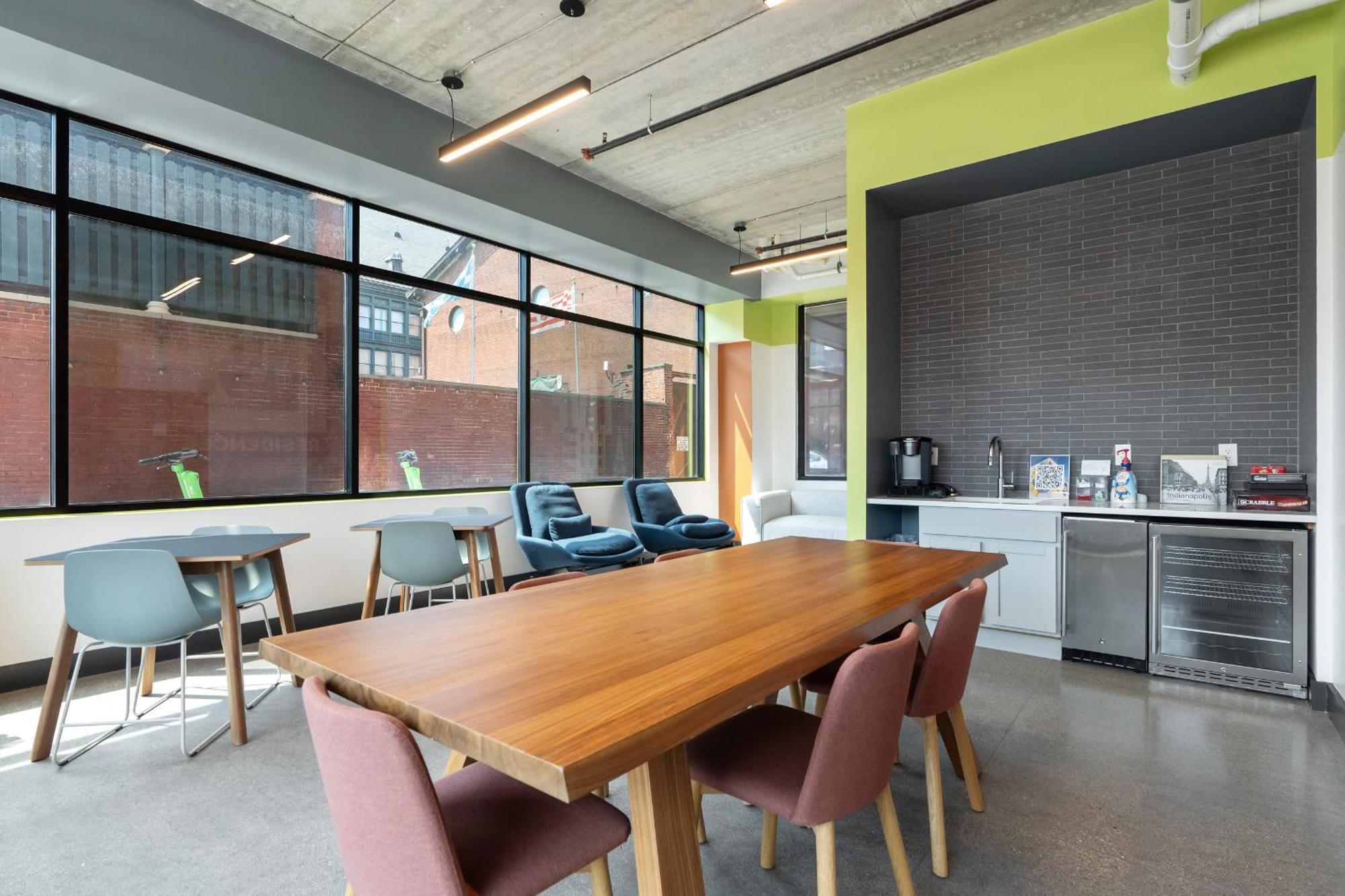 Cozysuites On Mass With Garage Parking #4 Apartment *
